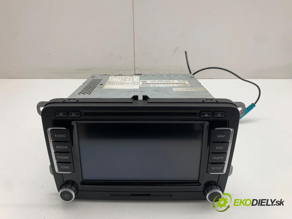 VW GOLF VI Kombi 2011 103 kW 2.0 TDI 1968 RADIO 1T0035680F (Audio zařízení)