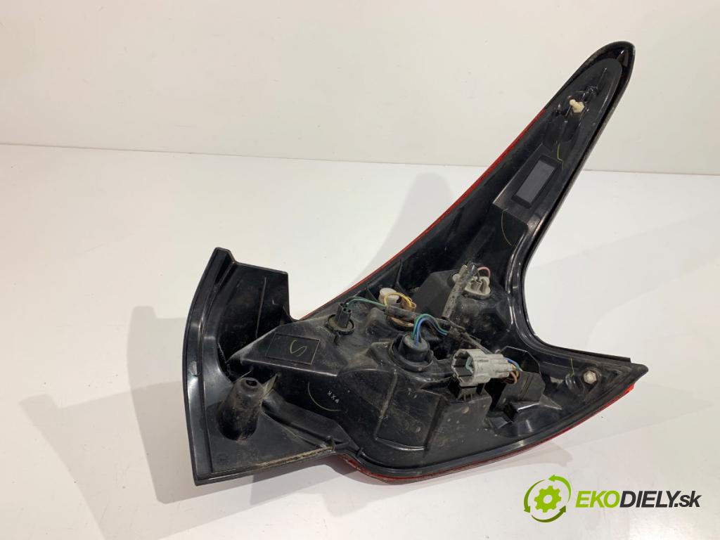 NISSAN MICRA K14 liftback 2017 66 kW 0.9 IG-T 898 světlo levý zadní část