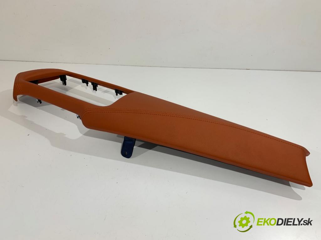 NISSAN MICRA K14 liftback 2017 66 kW 0.9 IG-T 898 lišty kryt 684115FA0A (Lišta)