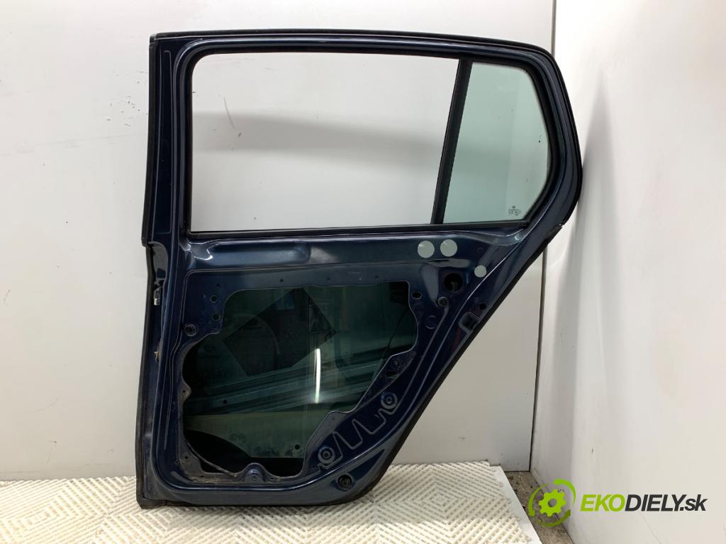 VW GOLF VI liftback 2009 90 kW 1.4 TSI 1390 dveře pravý zadní část LC5F