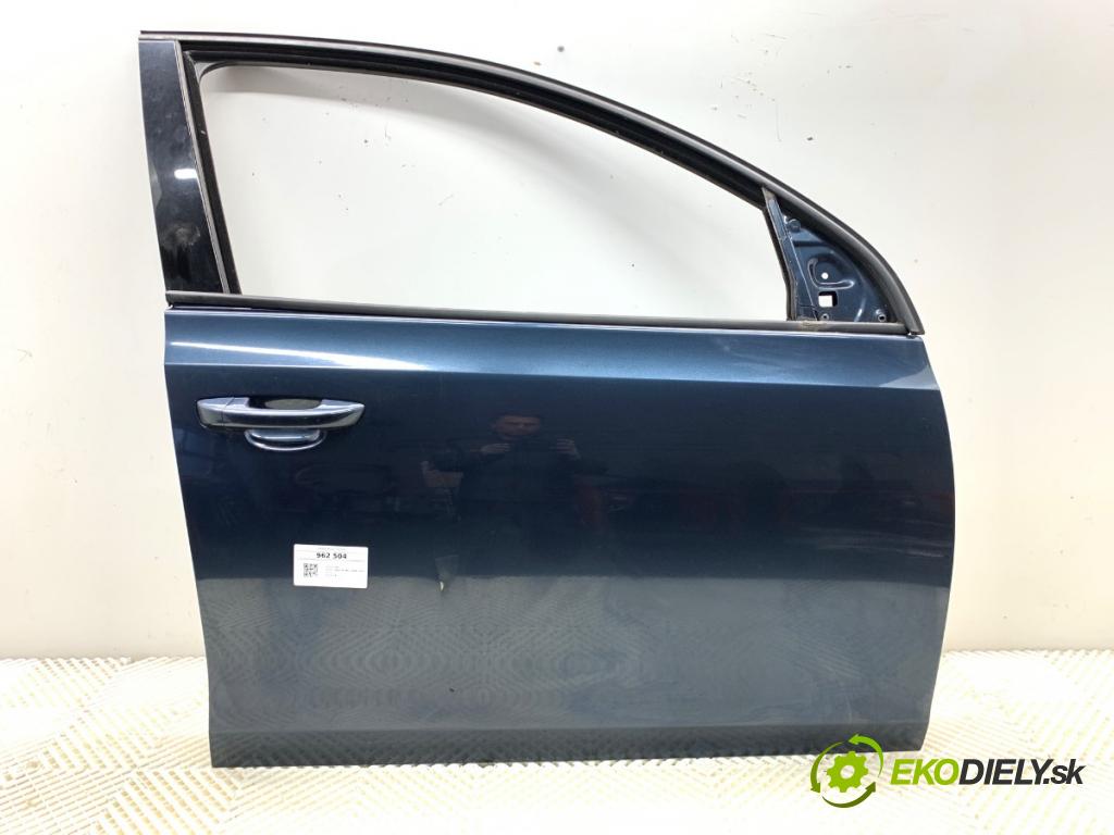 VW GOLF VI liftback 2009 90 kW 1.4 TSI 1390 Dvere pravy predný LC5F 