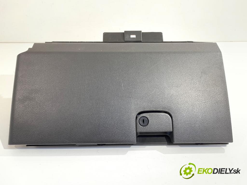 NISSAN X-TRAIL T30 SUV 2006 100 kW 2.2 dCi 2184 Priehradka, kastlík spolujazdca dolné 
