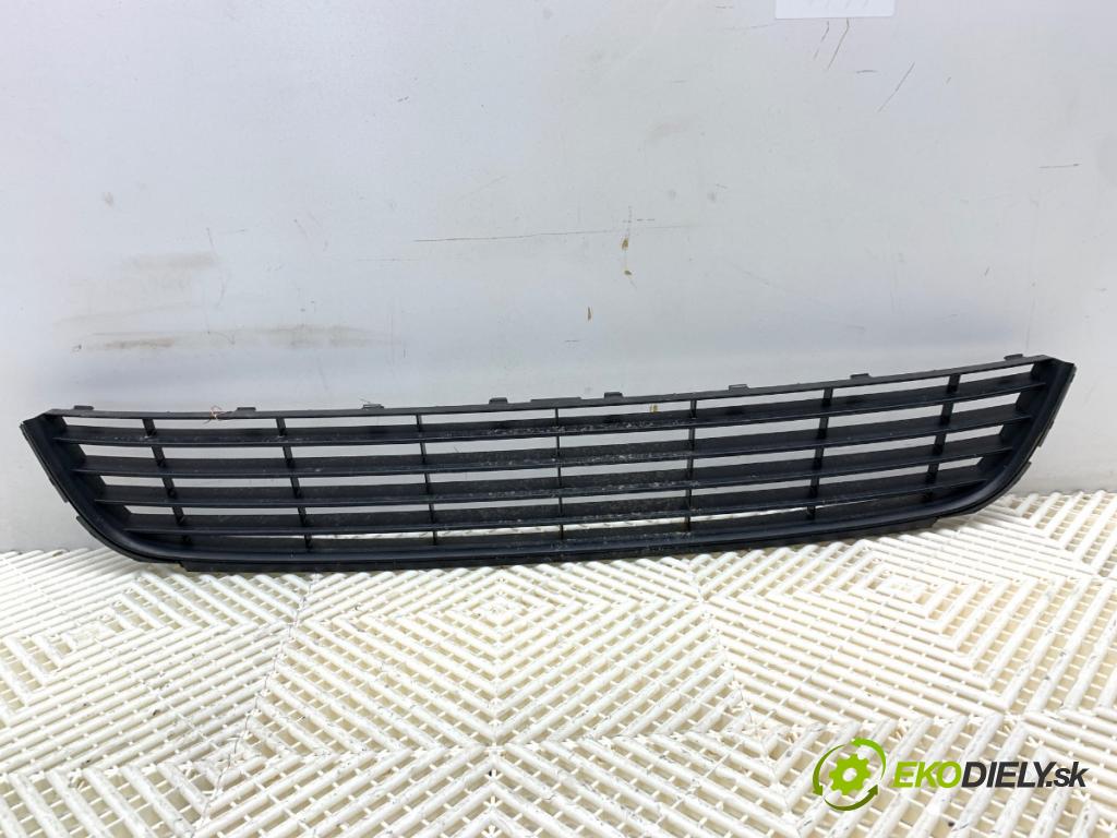 VW GOLF VI Kombi 2011 103 kW 2.0 TDI 1968 Mriežky nárazníka predný  (Mriežka predná (maska chladiča))