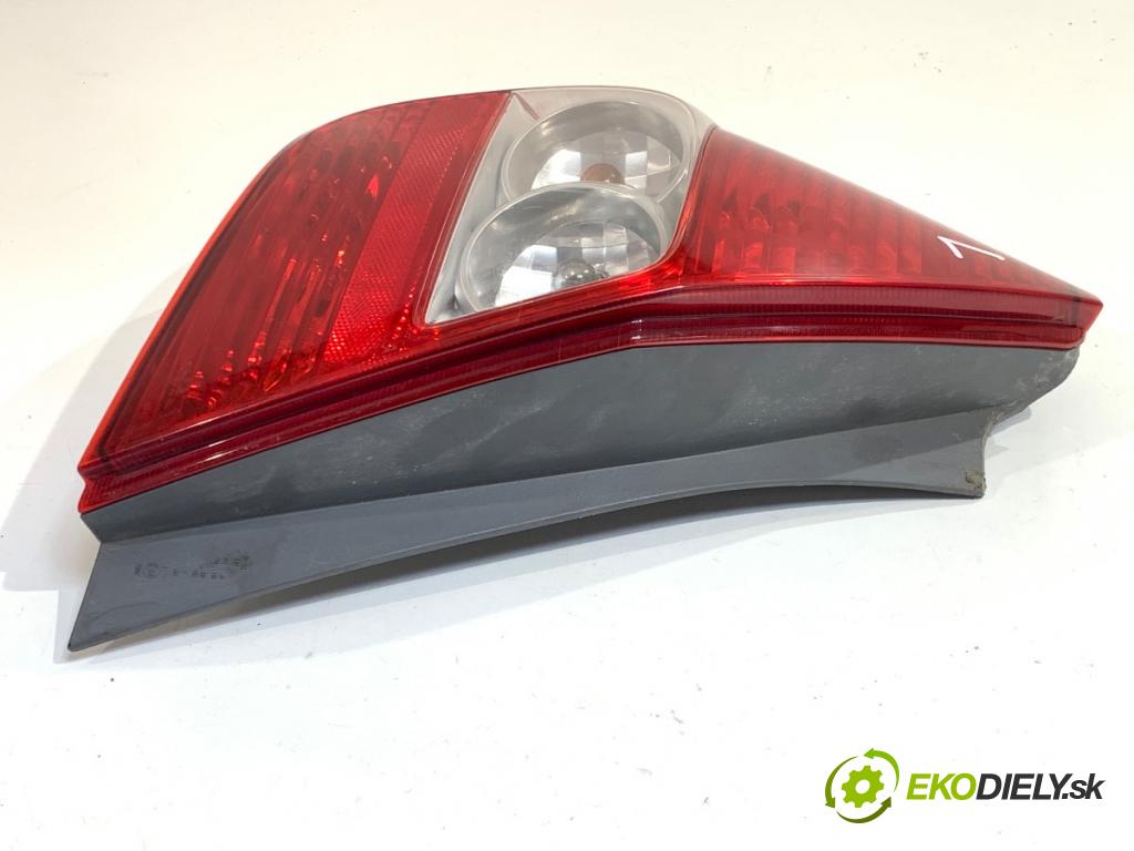 HONDA JAZZ II liftback 2003 61 kW 1.3 iDSi (GD1) 1339 světlo levý zadní část