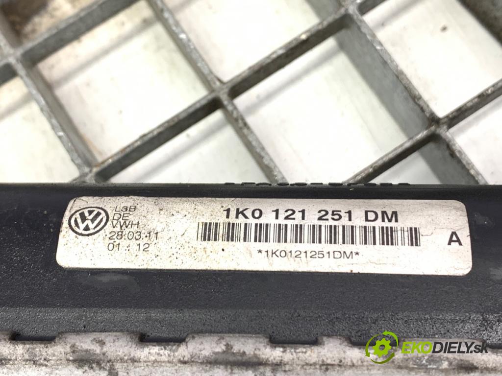 VW GOLF VI Kombi 2011 103 kW 2.0 TDI 1968 Chladič vody 1K0121251DM (Chladič vody)