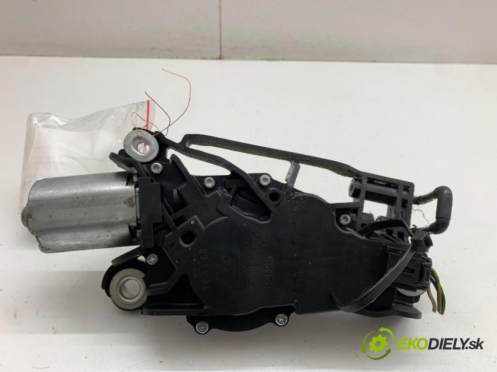 PEUGEOT 206 SW Kombi 2003 50 kW 1.4 HDi 1398 motor stěračů zadní část 0390201576