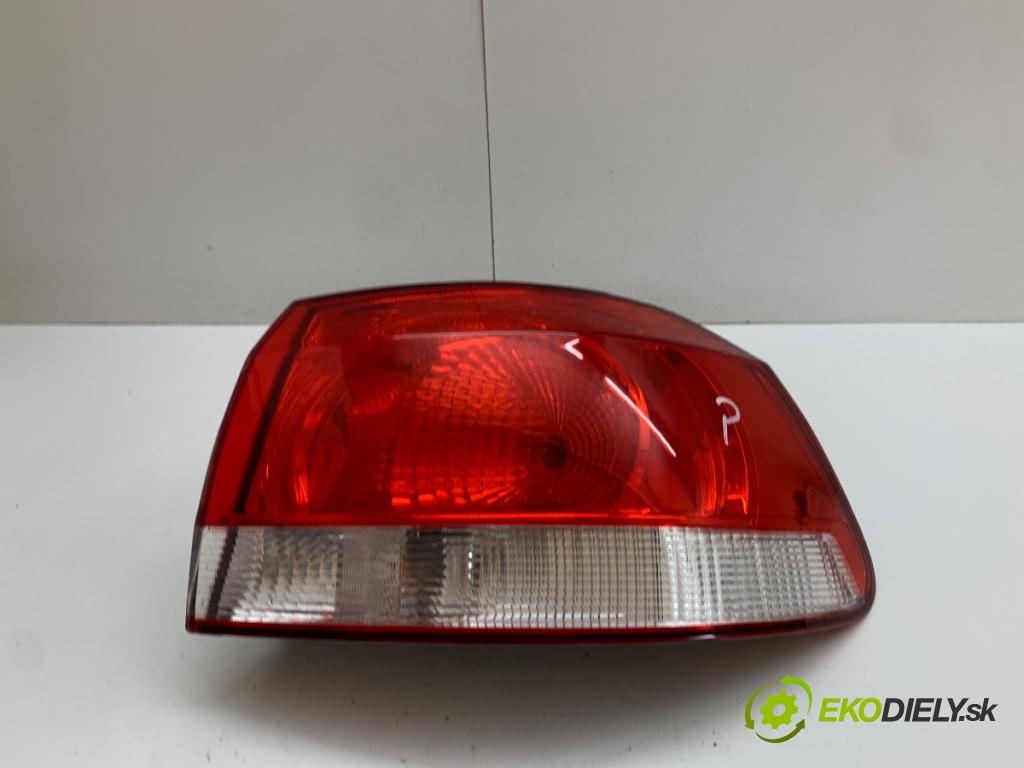 VW GOLF VI liftback 2009 90 kW 1.4 TSI 1390 světlo pravý zadní část 