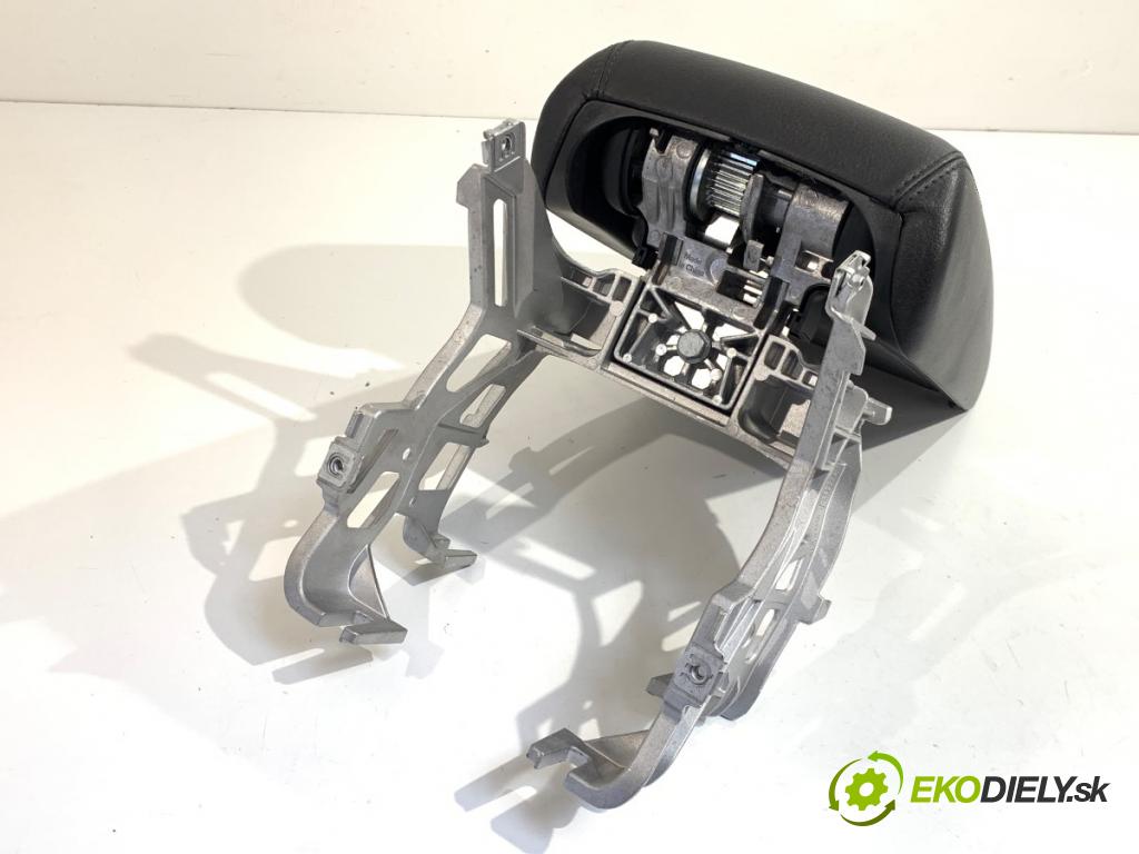 AUDI A7 4G liftback 2016 245 kW 3.0 TFSI quattro 2995 loketní opěrka 4G0864283A (Loketní opěrka)