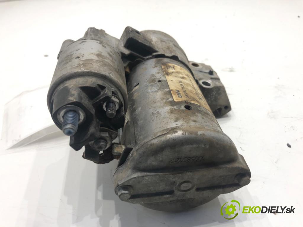BMW F20 liftback 2019 100 kW 118 i 1598 startér 8621839 (Startér)