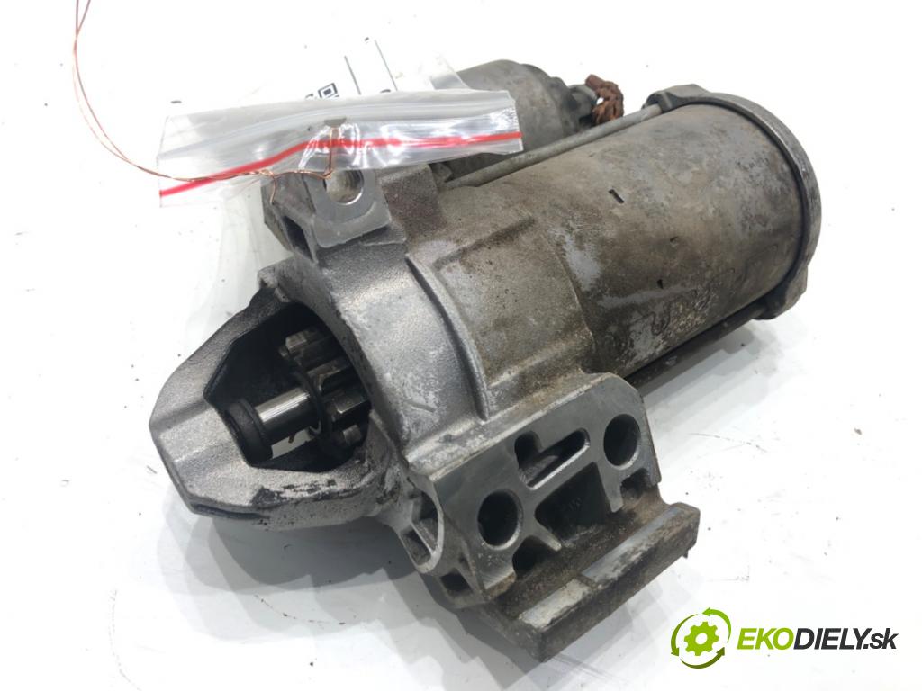 BMW F20 liftback 2019 100 kW 118 i 1598 startér 8621839 (Startér)