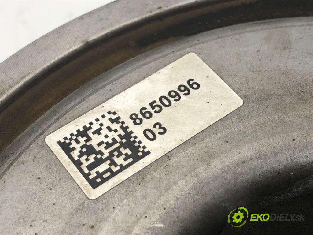 BMW F20 liftback 2019 100 kW 118 i 1598 kolo kolová hřídele 8650996 (Remenice)