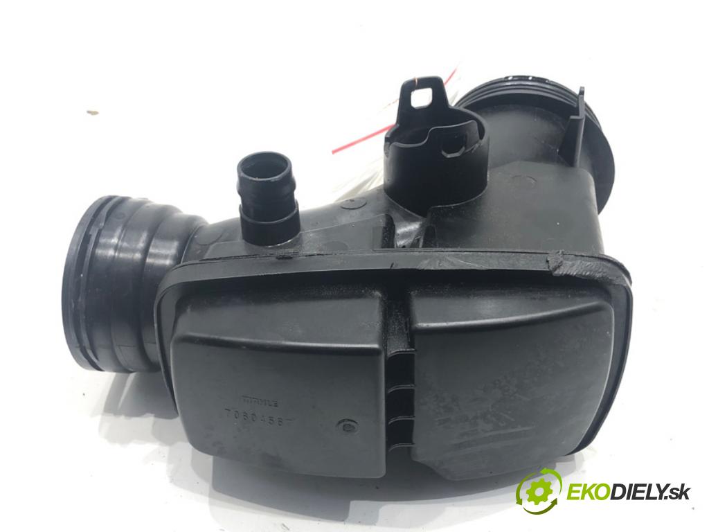 BMW F20 liftback 2019 100 kW 118 i 1598 rezonátor Rúra vzduchu 70601488