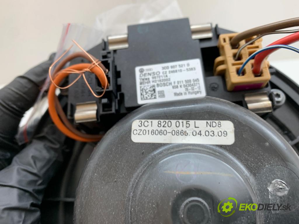 VW GOLF VI liftback 2009 90 kW 1.4 TSI 1390 ventilátor kúrenia 3C1820015L