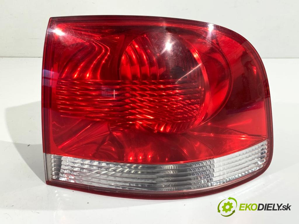 VW TOUAREG SUV 2004 230 kW 5.0 V10 TDI 4921 světlo pravý zadní část 7L6945096K