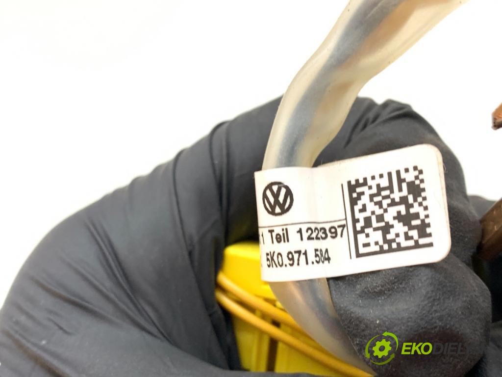 VW GOLF VI liftback 2009 90 kW 1.4 TSI 1390 Káblovačka silentbloku airbag 5K0971584