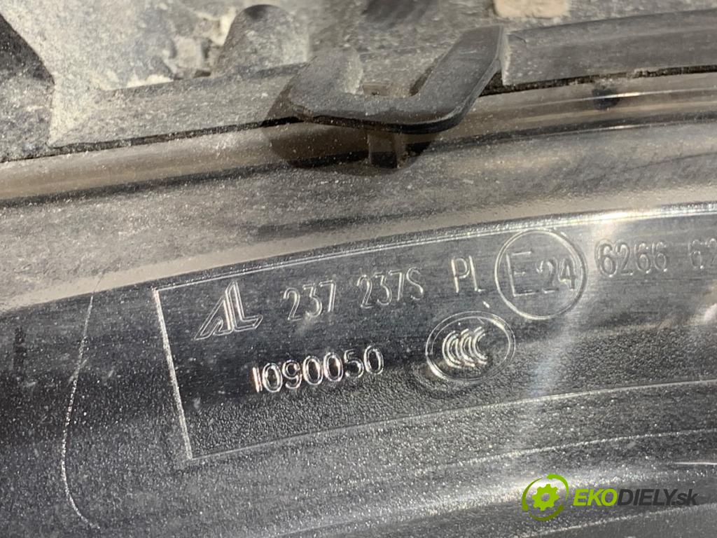 FIAT DUCATO III Autobus 2016 96 kW 130 Multijet 2,3 D 2287 Svetlomet ľavy predný LIFT