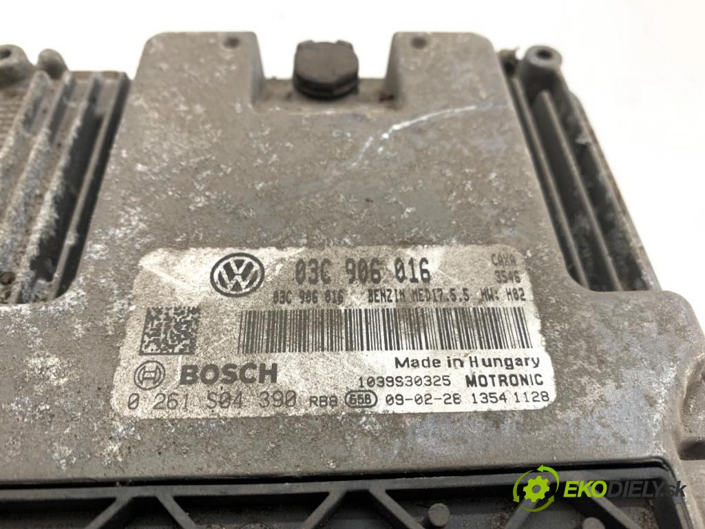 VW GOLF VI liftback 2009 90 kW 1.4 TSI 1390 řídící jednotka motora 03C906016 (Řídicí jednotka)