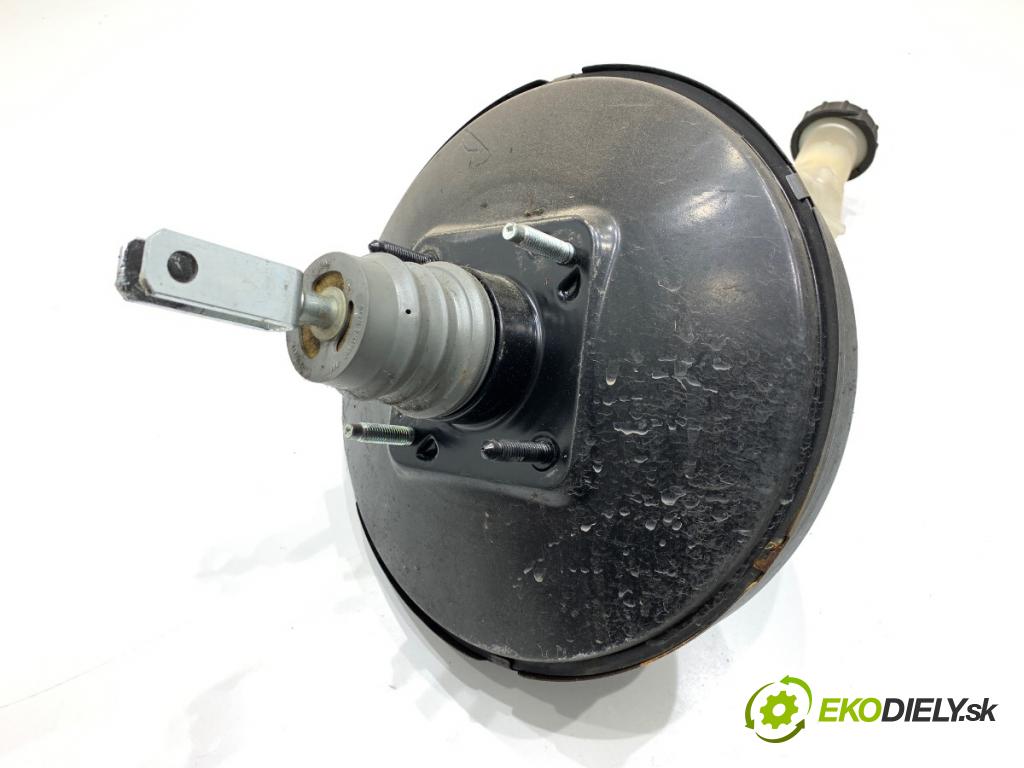 NISSAN MICRA K14 liftback 2017 66 kW 0.9 IG-T 898 Posilovač bŕzd 460075FA0A