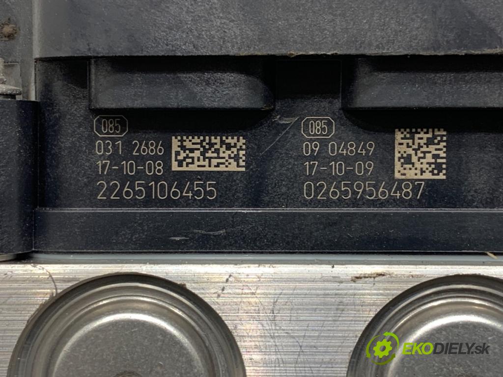 NISSAN MICRA K14 liftback 2017 66 kW 0.9 IG-T 898 pumpa ABS 2265106455 (Pumpa ABS)