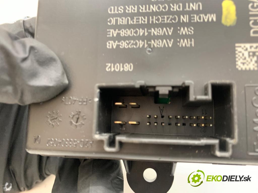 VOLVO V40 liftback 2012 84 kW D2 1560 Modul Dvere pravy zad 31318953