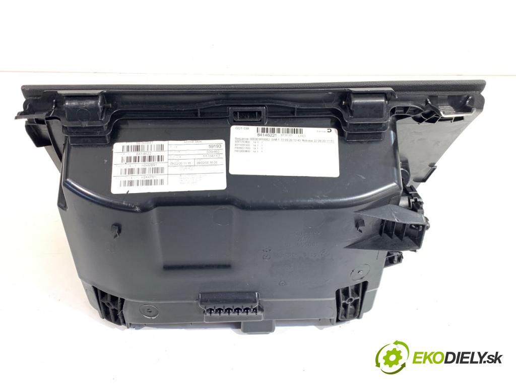 BMW G01 SUV 2020 135 kW xDrive 30 e Plug-in-Hybrid 1998 přihrádka kastlík spolujezdce 9363451 (Přihrádka (kastlík))