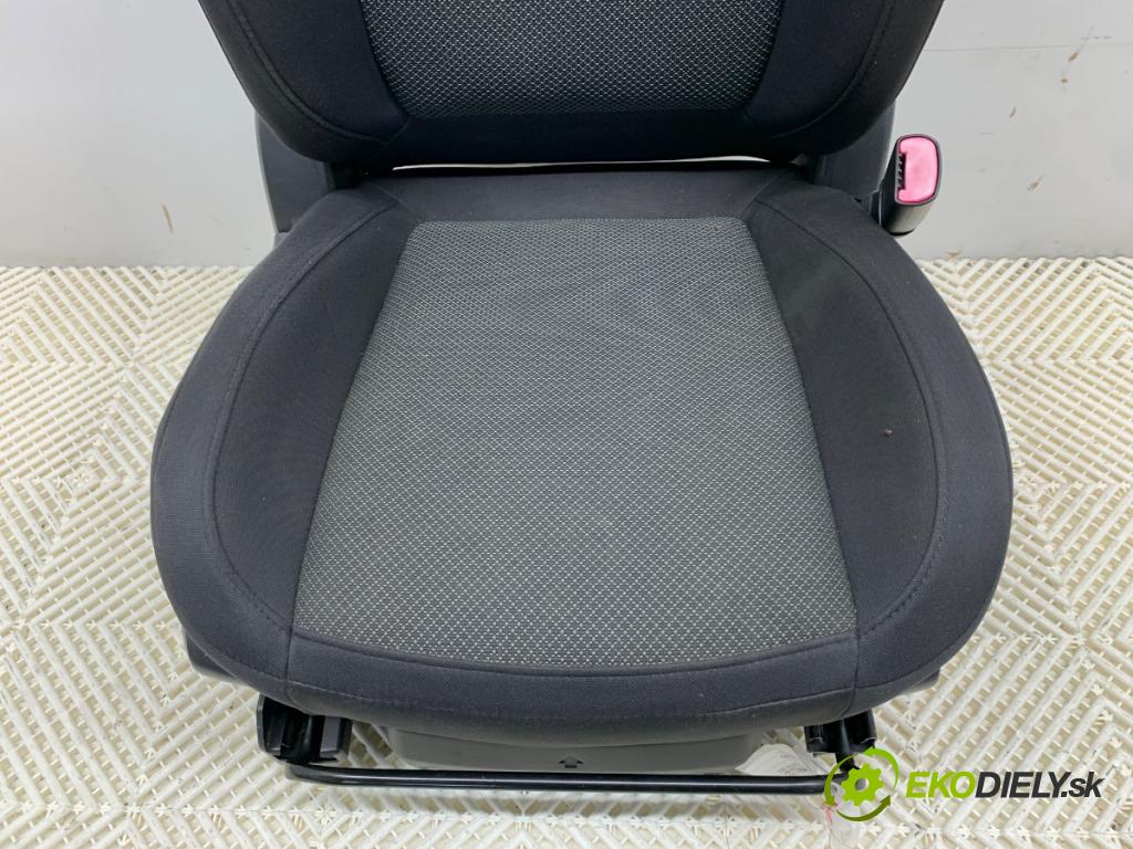 OPEL ANTARA A SUV 2006 110 kW 2.0 CDTI 4x4 1991 sedadlo pravý přední část