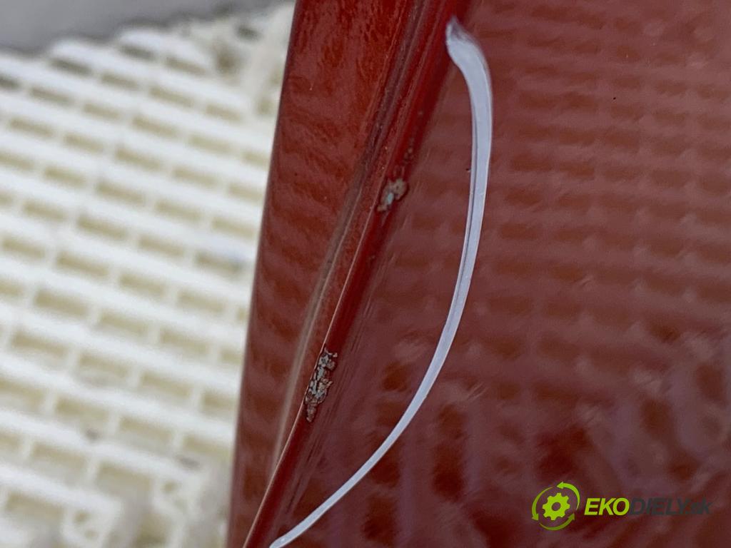 MAZDA 6 GJ Kombi 2016 141 kW 2.5 2488 dveře pravý přední část