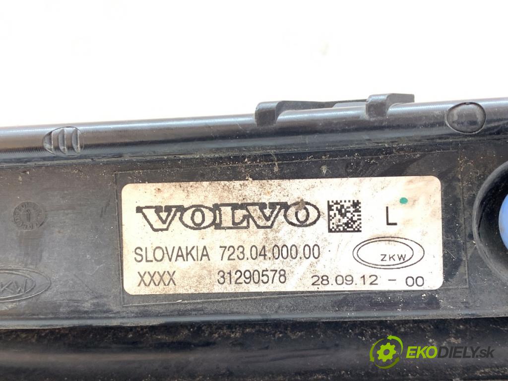 VOLVO V40 liftback 2012 84 kW D2 1560 Svetlo DRL: ľavy predný 31290578