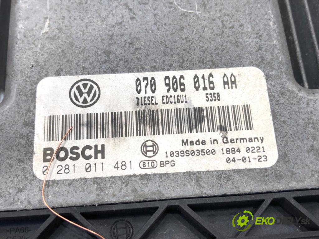 VW TOUAREG SUV 2004 230 kW 5.0 V10 TDI 4921 řídící jednotka motora 070906016AA (Řídicí jednotka)