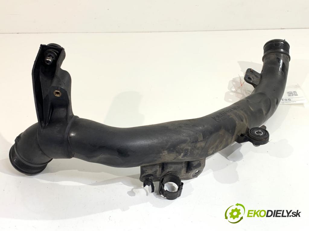 VW GOLF VI Kombi 2011 103 kW 2.0 TDI 1968 Rúra vzduchu intercoolera 5N0145840G