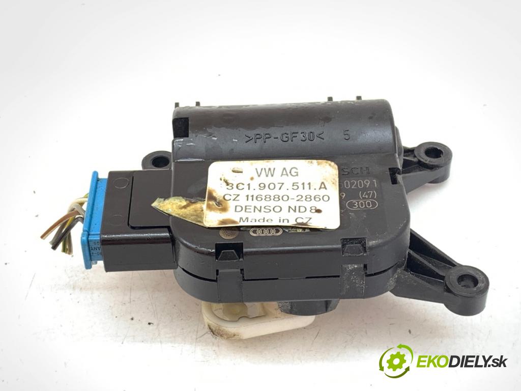 VW GOLF VI liftback 2009 90 kW 1.4 TSI 1390 Motor kúrenia 3C0907511