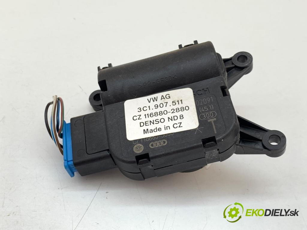 VW GOLF VI liftback 2009 90 kW 1.4 TSI 1390 Motor kúrenia 3C0907511