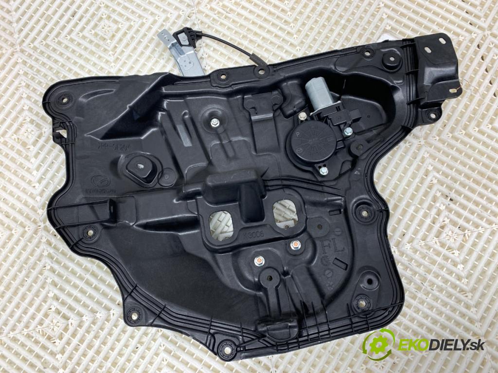 MAZDA 6 GJ Kombi 2016 141 kW 2.5 2488 Mechanizmus okna ľavy predný D6515958X