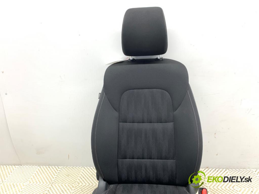 KIA SPORTAGE IV SUV 2016 97 kW 1.6 GDI 1591 Sedadlo pravy predný