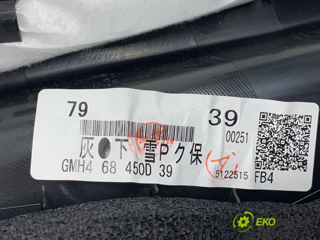 MAZDA 6 GJ Kombi 2016 141 kW 2.5 2488 ča dveře levý přední část