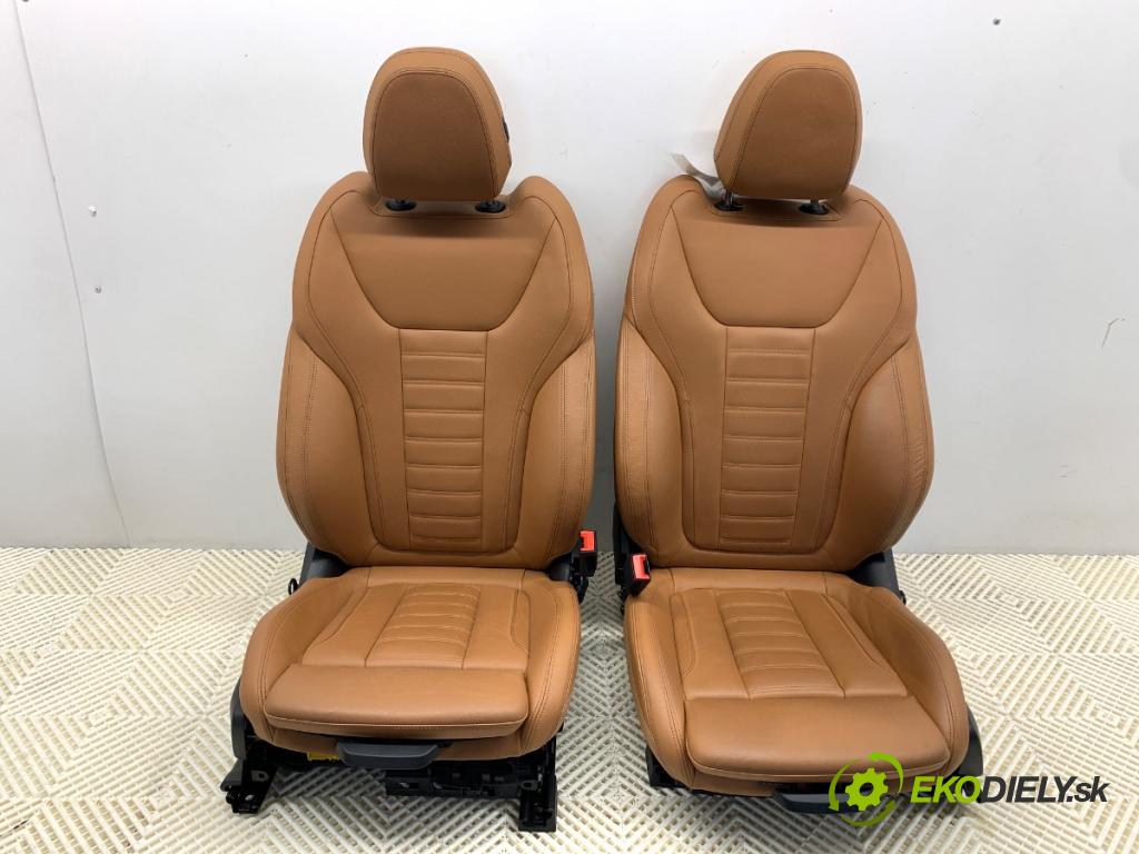 BMW G01 SUV 2020 135 kW xDrive 30 e Plug-in-Hybrid 1998 sedadla sedačky sedadlo boční
