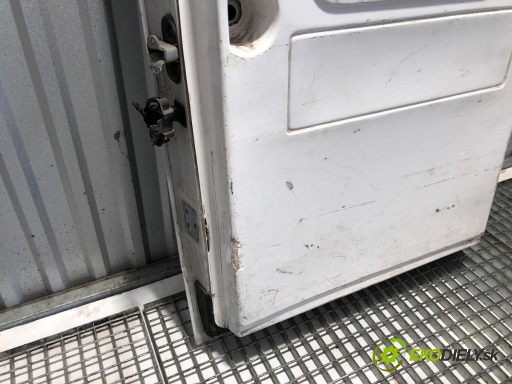 FIAT DUCATO III Autobus 2016 96 kW 130 Multijet 2,3 D 2287 dveře pravý zadní část CHLADIČ: