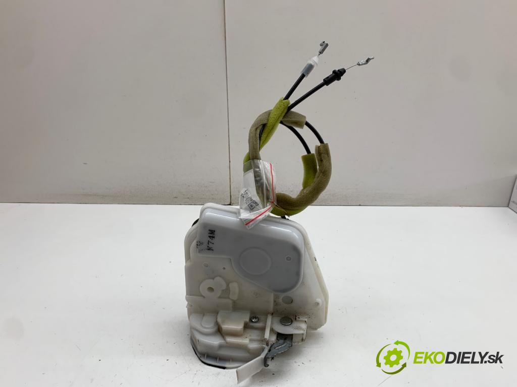 MAZDA 6 GJ Kombi 2016 141 kW 2.5 2488 zámok dveře pravý přední část