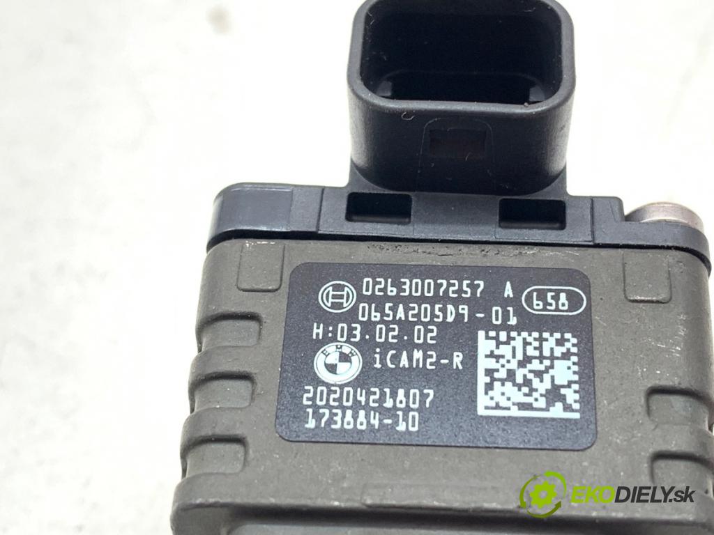 BMW G01 SUV 2020 135 kW xDrive 30 e Plug-in-Hybrid 1998 KAMERA 5A205D9