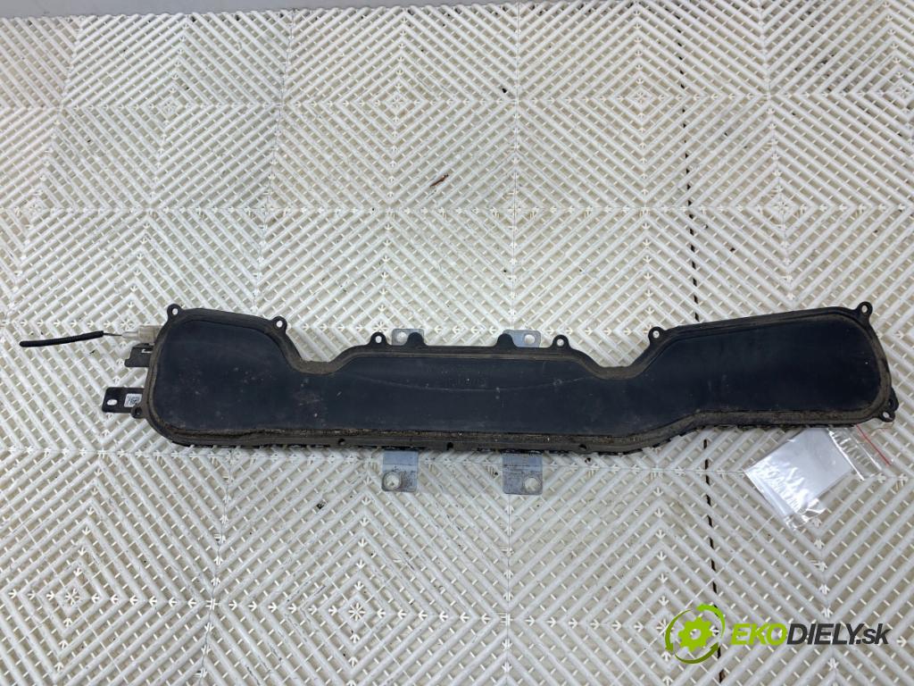 VOLVO V40 liftback 2012 84 kW D2 1560 AirBag Pešo: 31305431