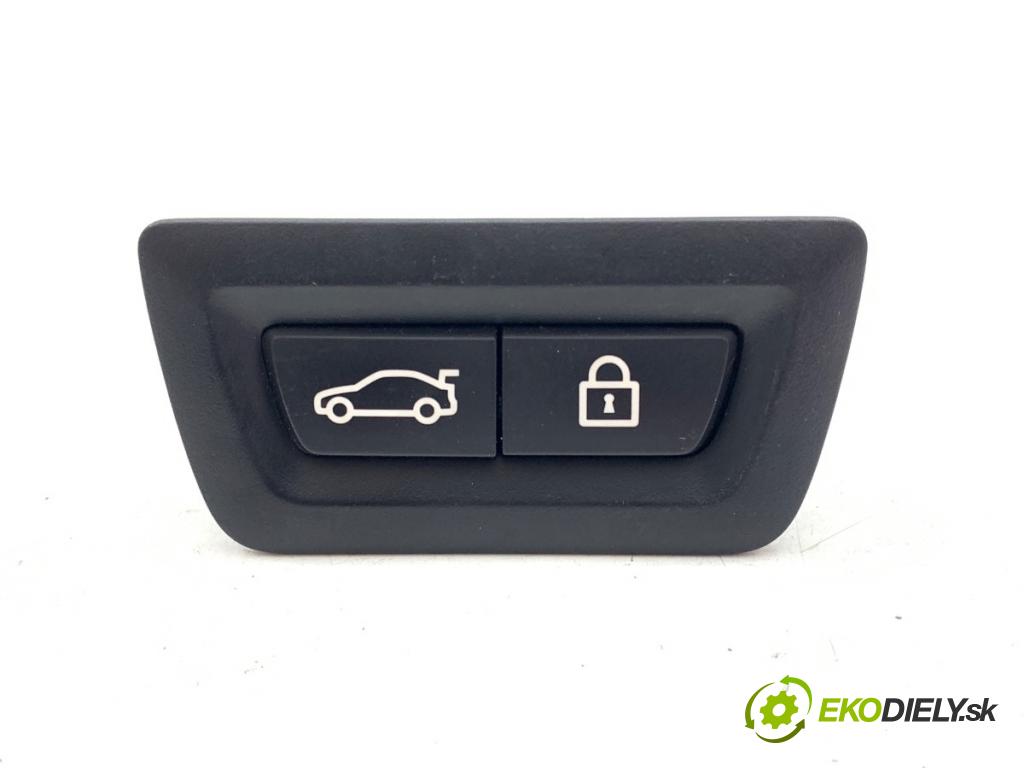 BMW G01 SUV 2020 135 kW xDrive 30 e Plug-in-Hybrid 1998 Prepínač otvárania dverí kufra 9275121