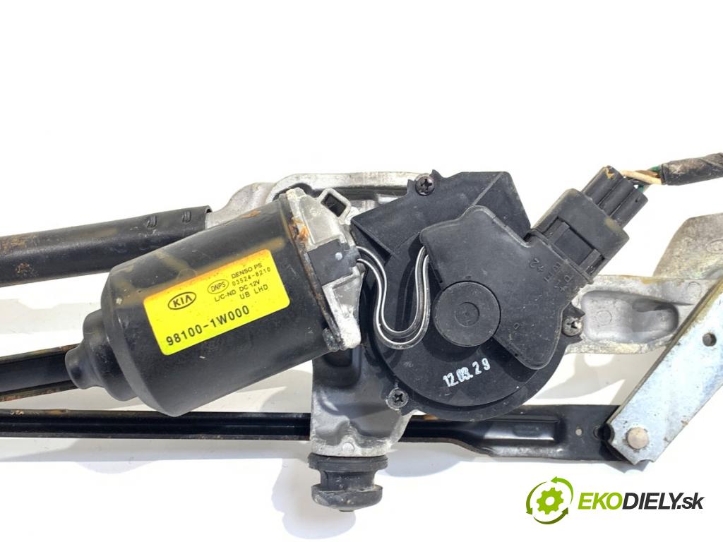 KIA RIO III liftback 2012 80 kW 1.4 CVVT 1396 mechanismus stěračů přední část 98100-1W000 (Motorek stěračů přední)