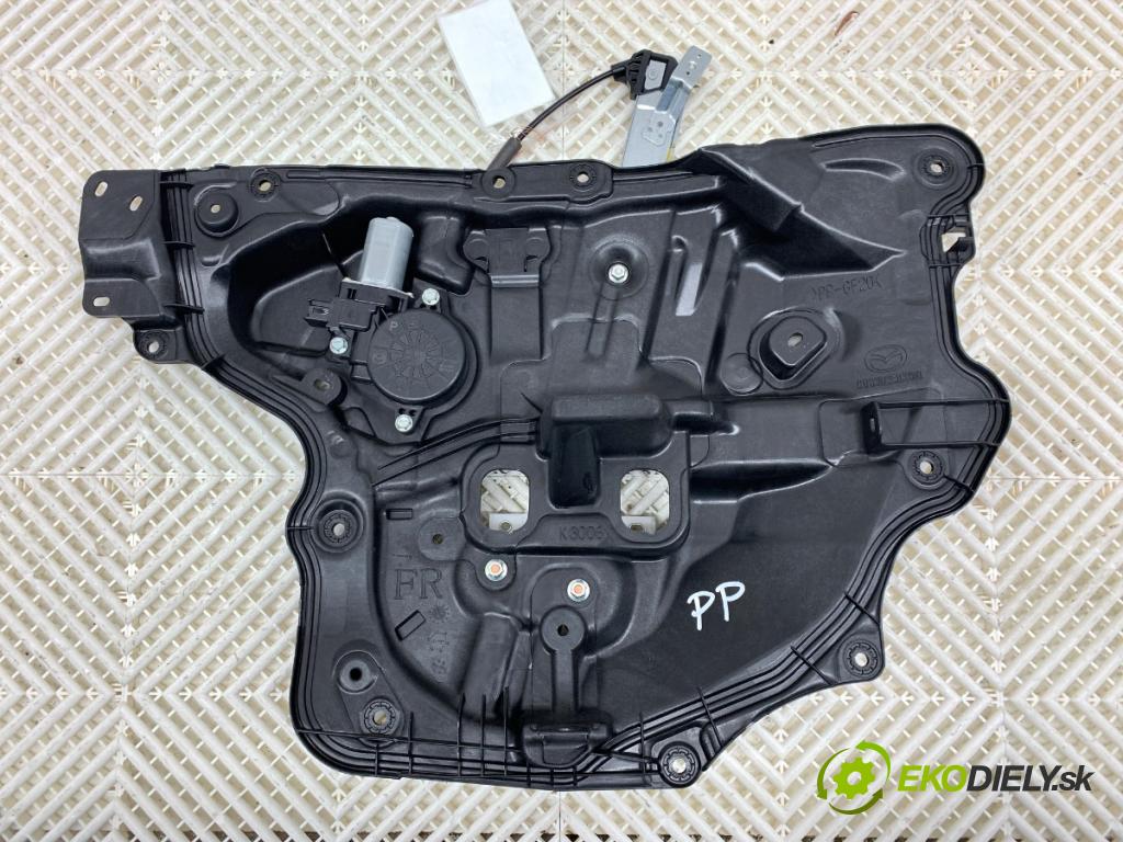MAZDA 6 GJ Kombi 2016 141 kW 2.5 2488 Mechanizmus okna pravy predný 