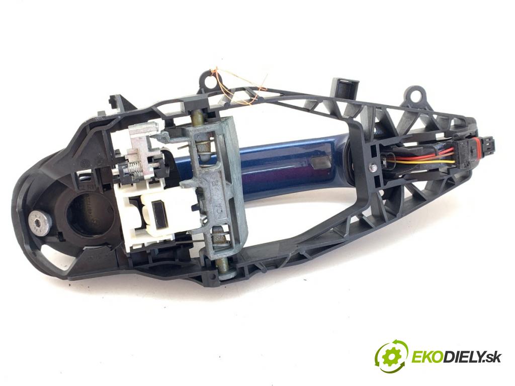 BMW G01 SUV 2020 135 kW xDrive 30 e Plug-in-Hybrid 1998 Kľučka vonkajšia pravy zad 9881776