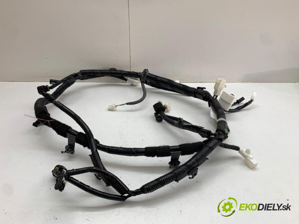 MAZDA 6 GJ Kombi 2016 141 kW 2.5 2488 Káblovačka dverí kufra zad GMB5-67-060