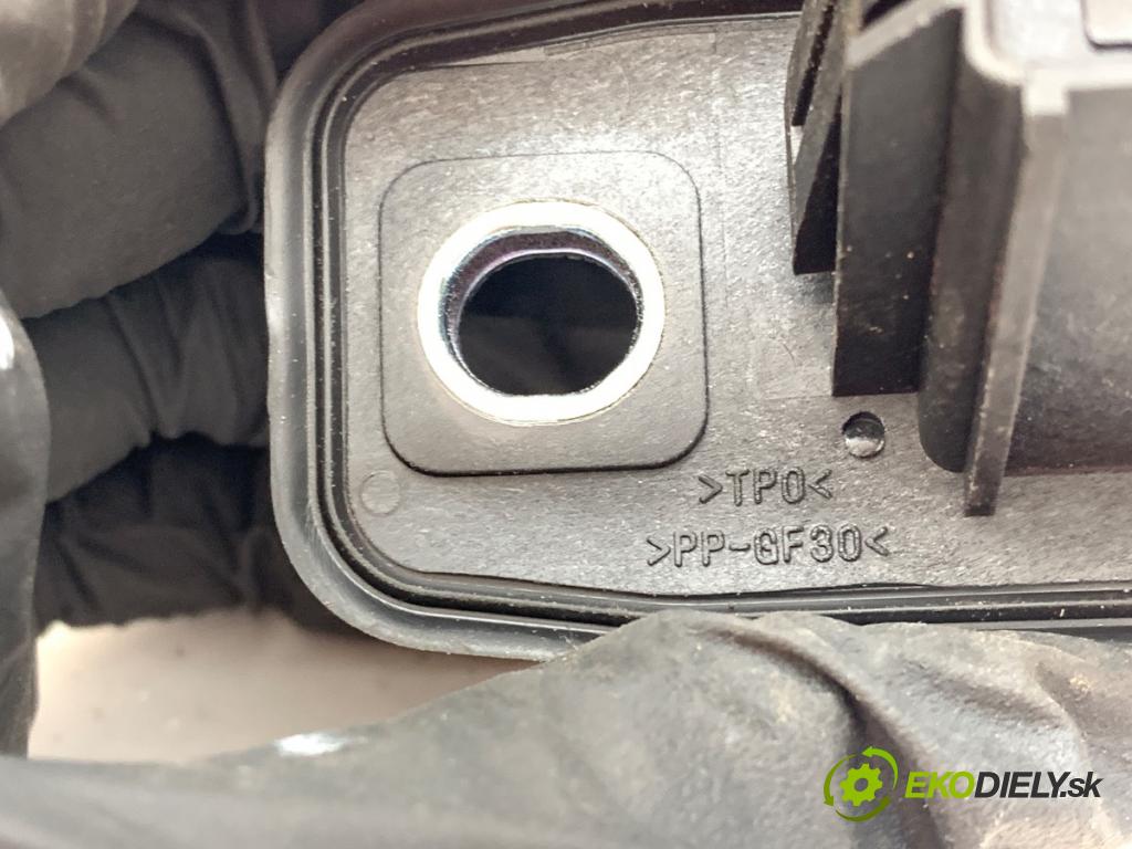 MAZDA 6 GJ Kombi 2016 141 kW 2.5 2488 klika dveří zadní část