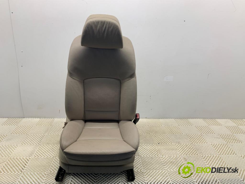 BMW F01 sedan 2010 240 kW 740 i, Li 2979 Sedadlo pravy predný 