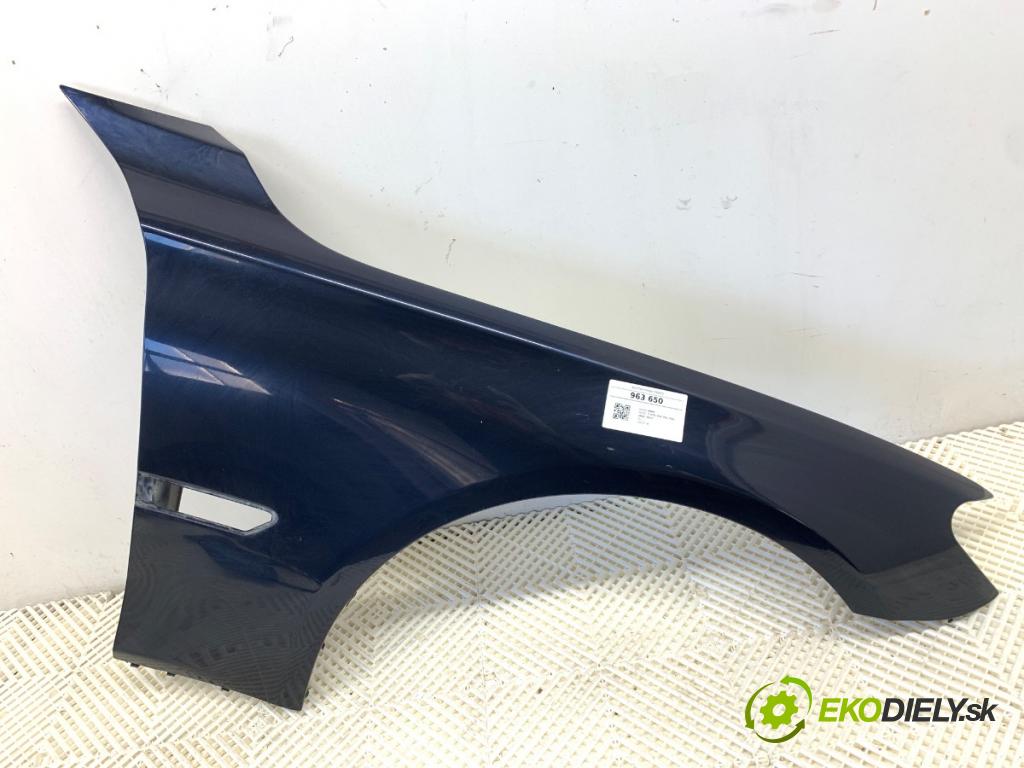 BMW F01 sedan 2010 240 kW 740 i, Li 2979 Blatník pravy predný A89 