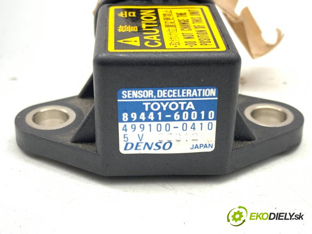 TOYOTA LAND CRUISER J12 samochód terenowy zamknięty 2005 120 kW 3.0 D-4D (KDJ120, KDJ125) 2982 Snímač ESP 89441-60010