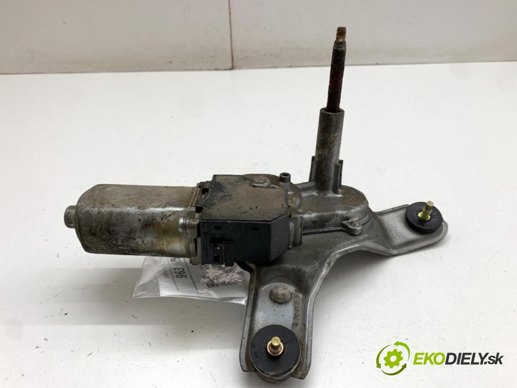 TOYOTA LAND CRUISER J12 samochód terenowy zamknięty 2005 120 kW 3.0 D-4D (KDJ120, KDJ125) 2982 Motor stieračov zad 85130-60200